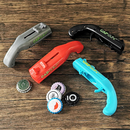 Pistola Abrebotellas que Dispara Chapas y Momentos Épicos